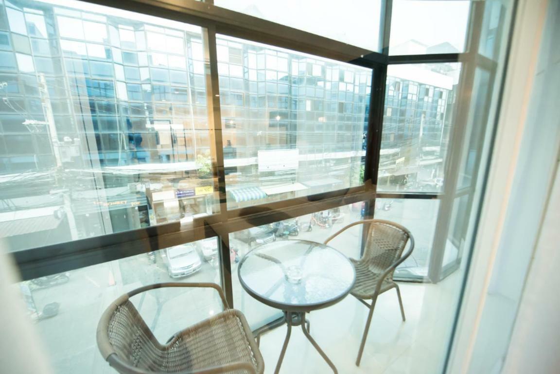 Time Inn Chaingmai Чиангмай Экстерьер фото